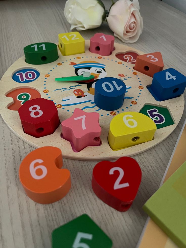 Montessori Wooden Geometry & Number Learning Clock (2025-12)